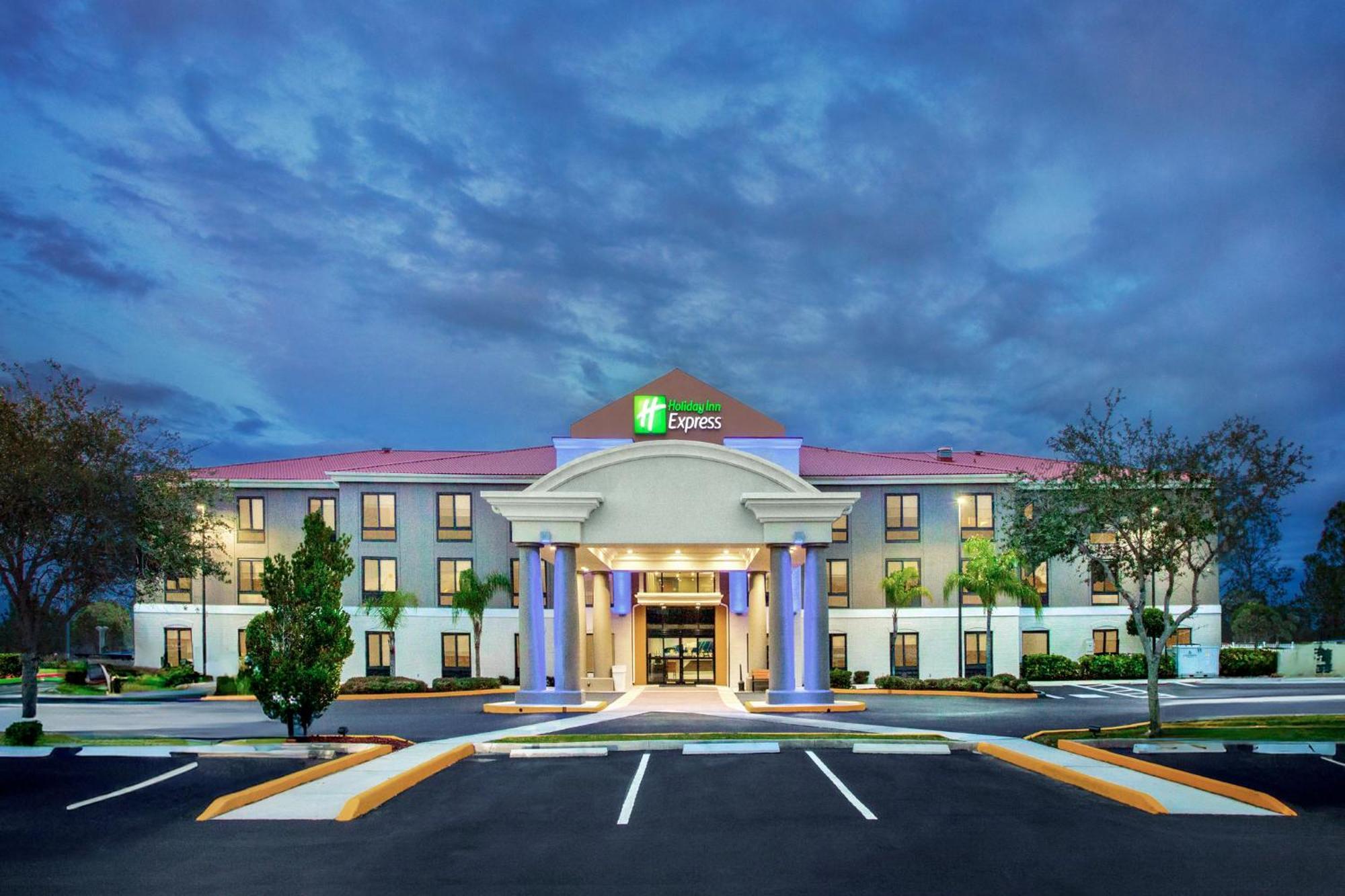 Holiday Inn Express & Suites Sebring By Ihg Екстер'єр фото